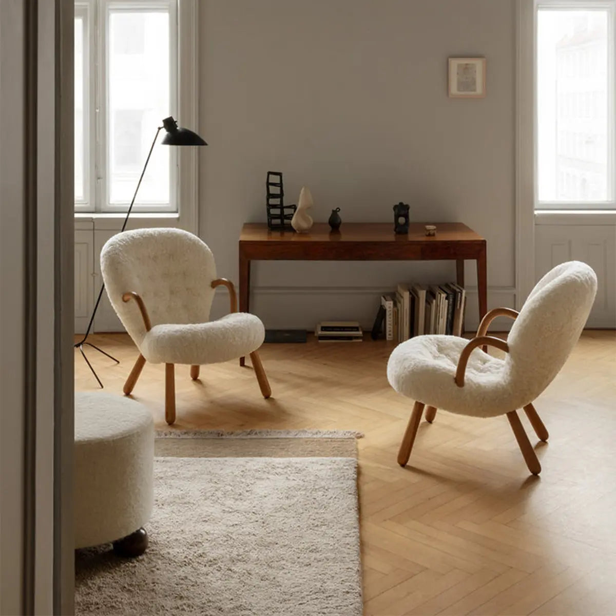 Clam Chair – Forom