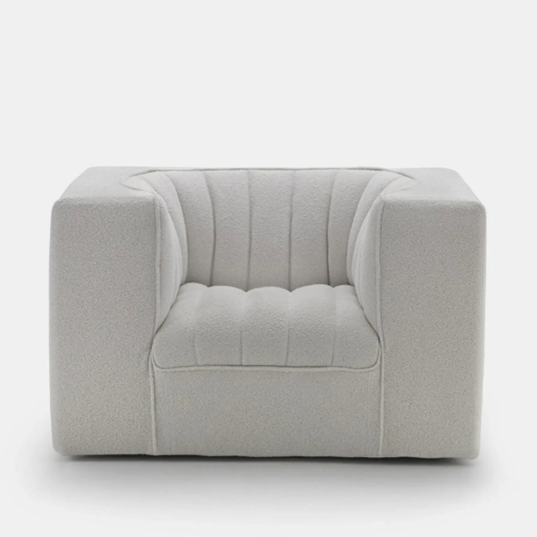 9000 Armchair