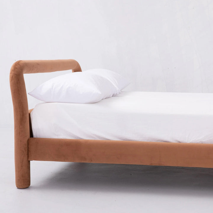 Temi Bed