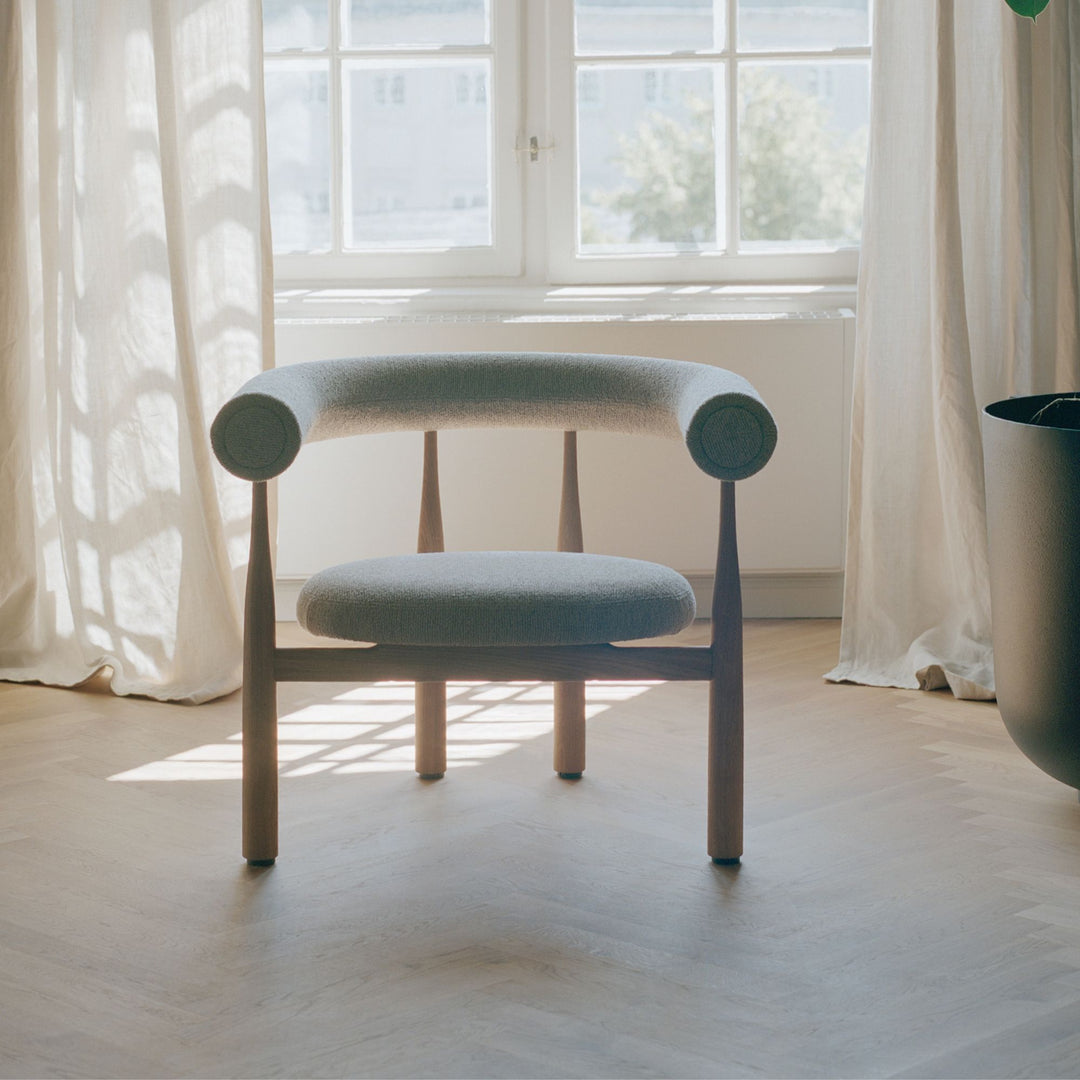 Bukowski Lounge Chair