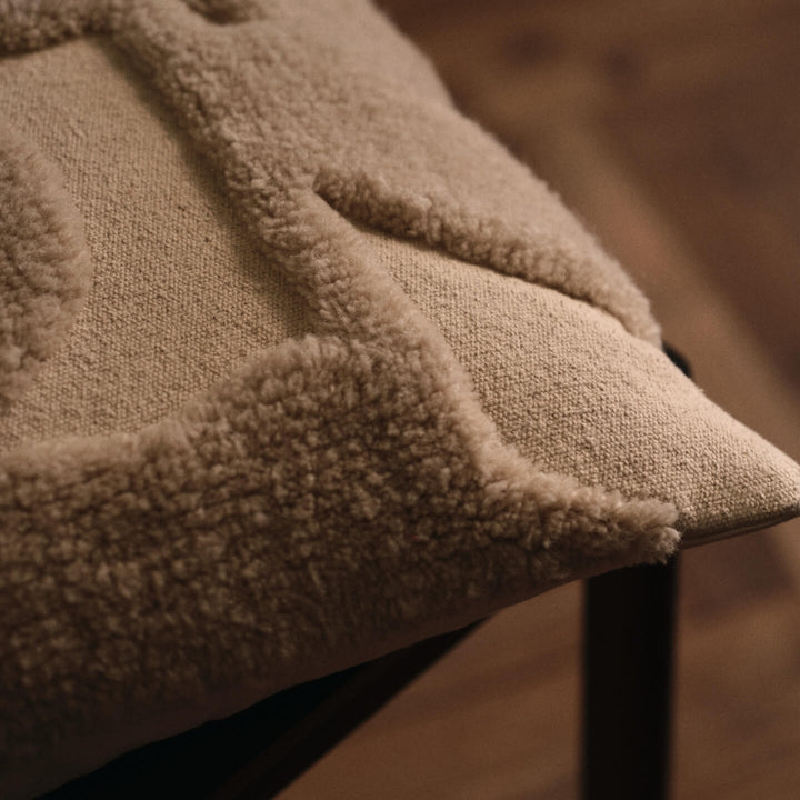 Cilla Tufted Cushion