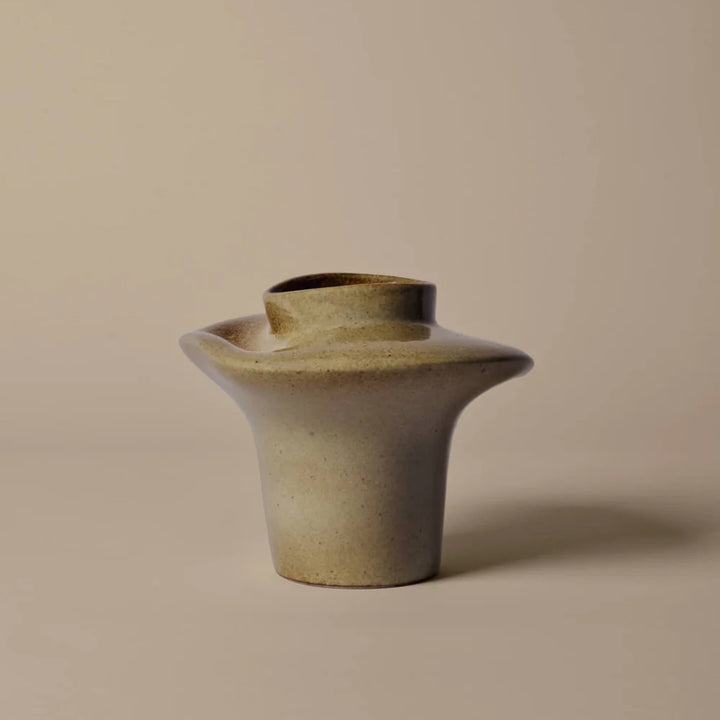 Evio Vase