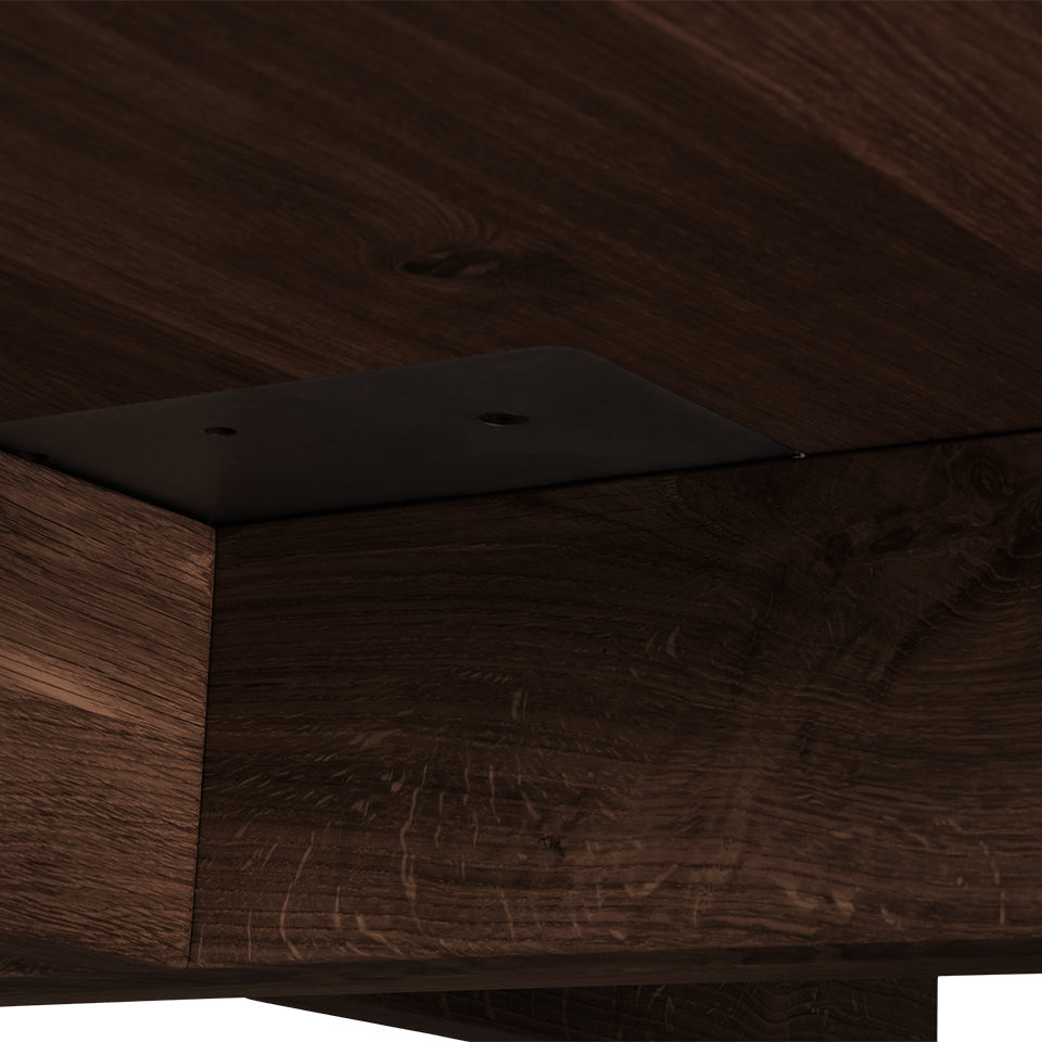 trestle-dark-oak