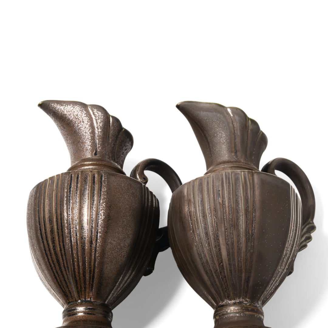 Gracieux Pitcher