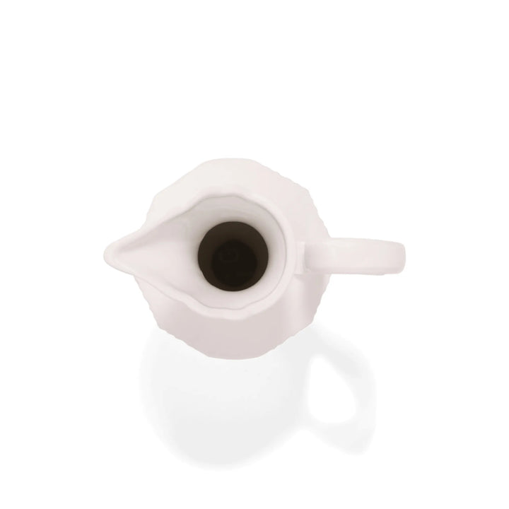Gracieux Pitcher