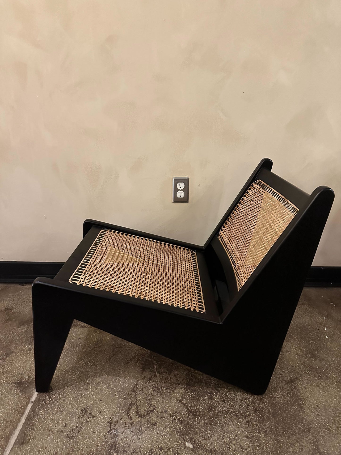 Jeanneret Kangaroo Lounge Chair - Floor Model - Grade B
