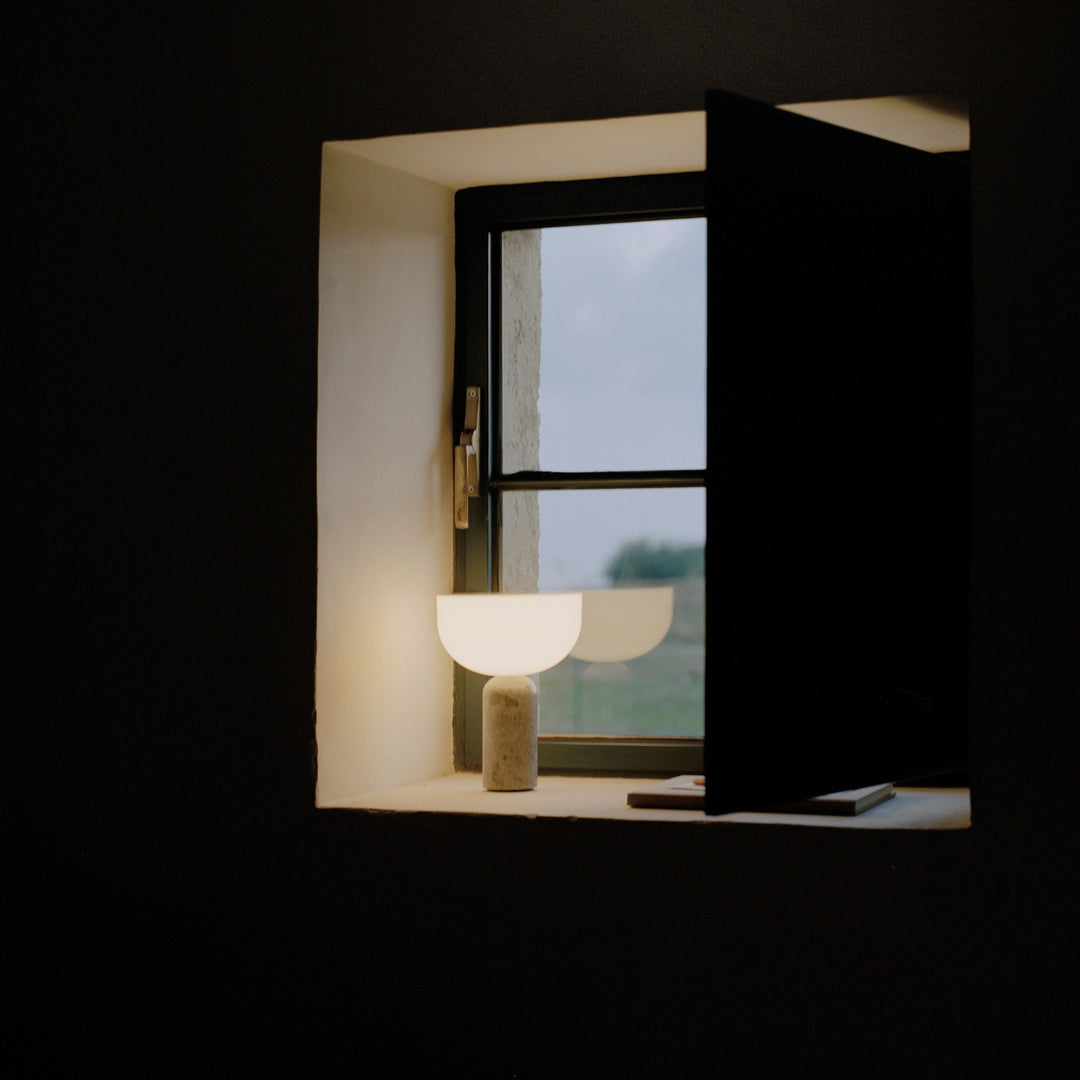Kizu Portable Table Lamp