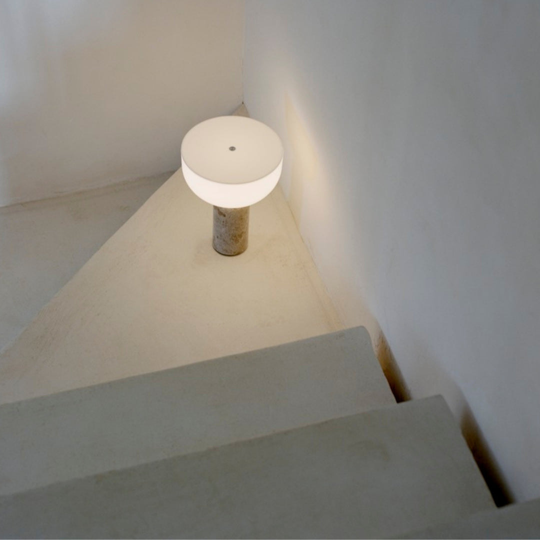 Kizu Portable Table Lamp
