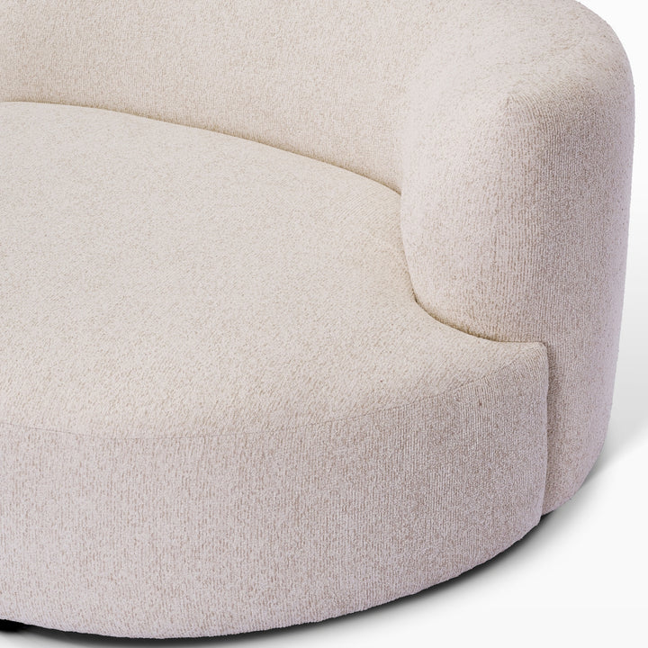 Liona Curve Sectional