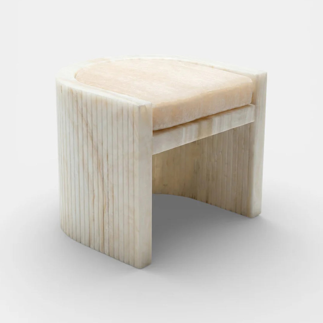 Loris Ivory Onyx Chair