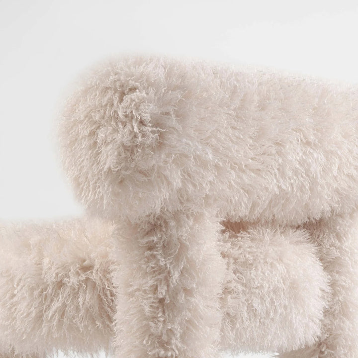 Low Chair Gropius CS1 Fluffy Edition