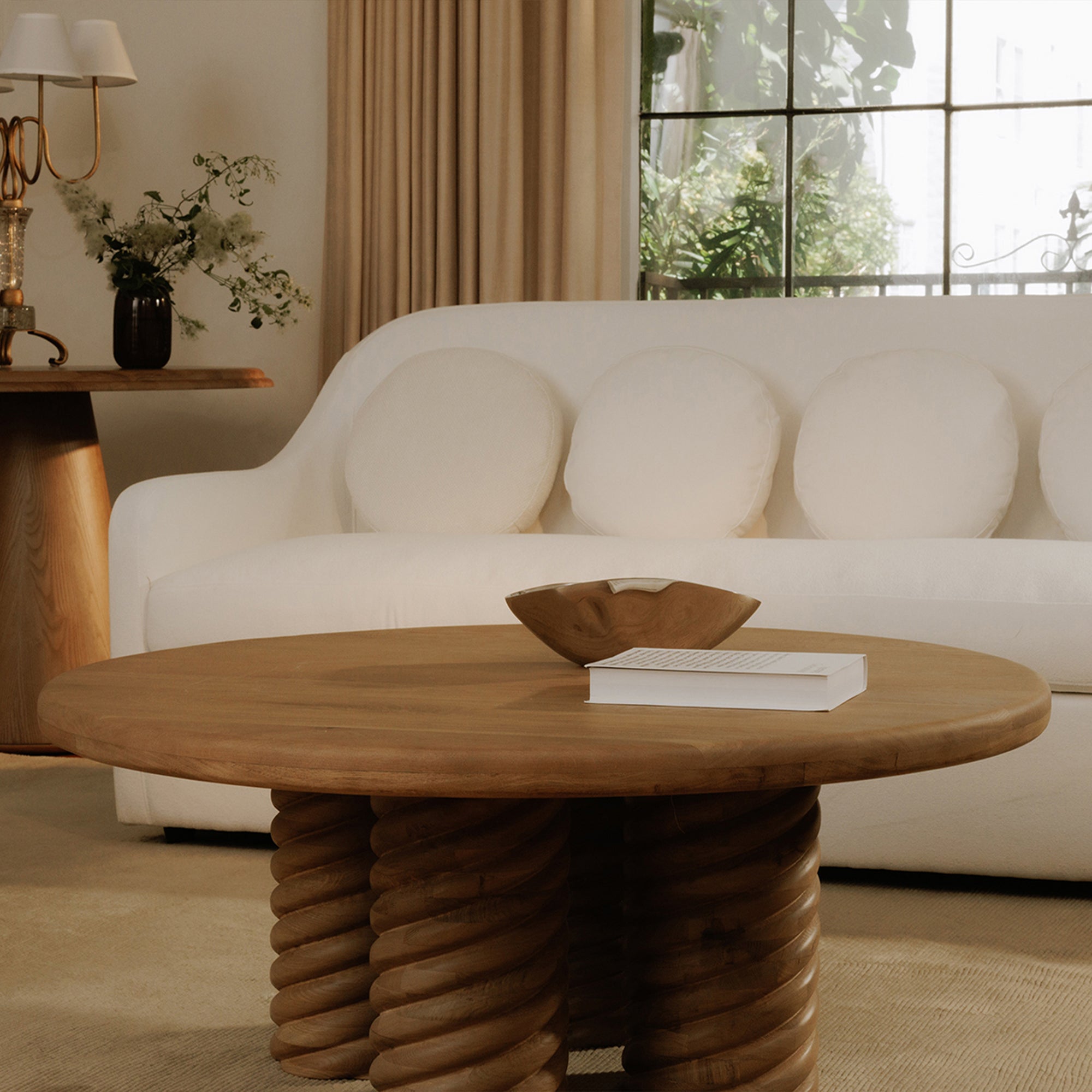Lucy Sofa | Forom