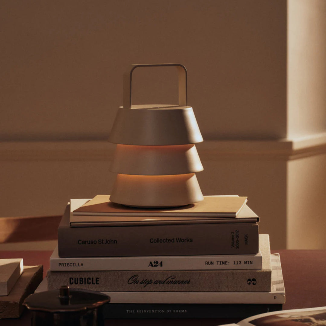 Luver Portable Lamp