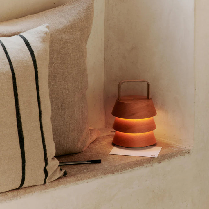 Luver Portable Lamp