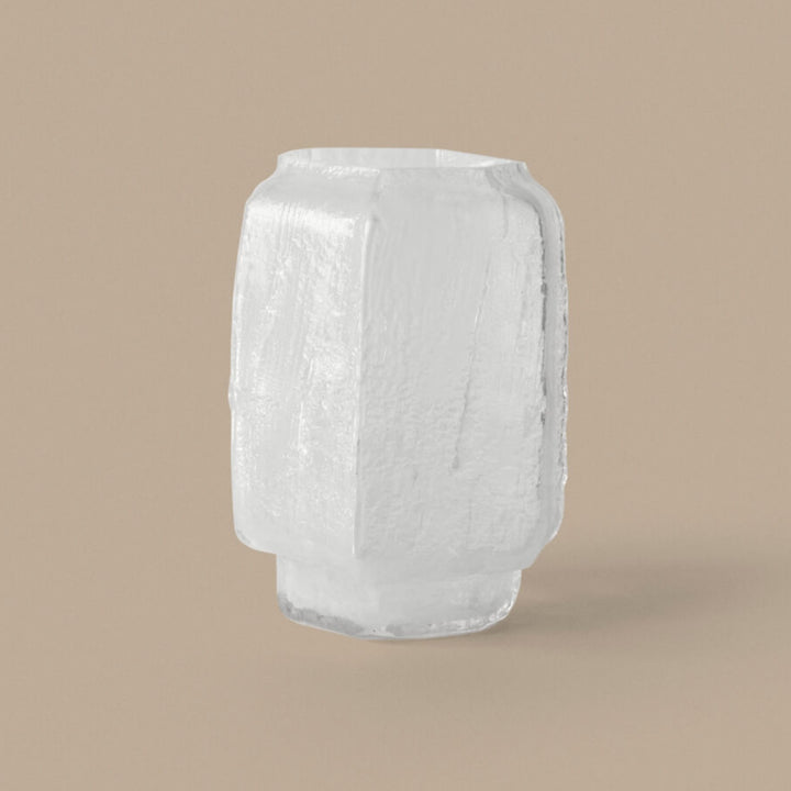 Mokuri Vase