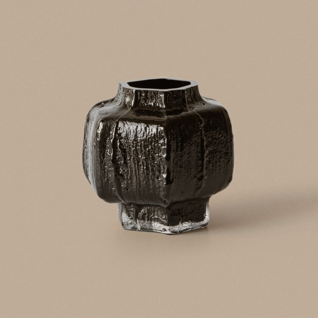 Mokuri Vase