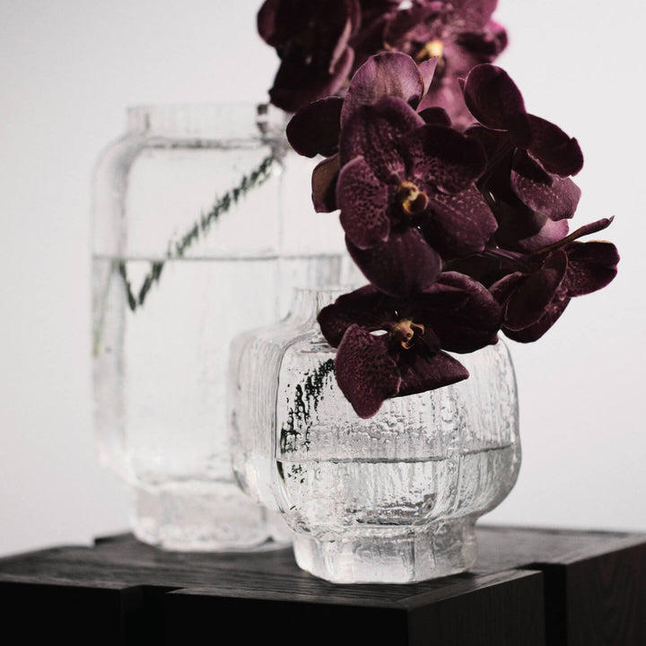 Mokuri Vase