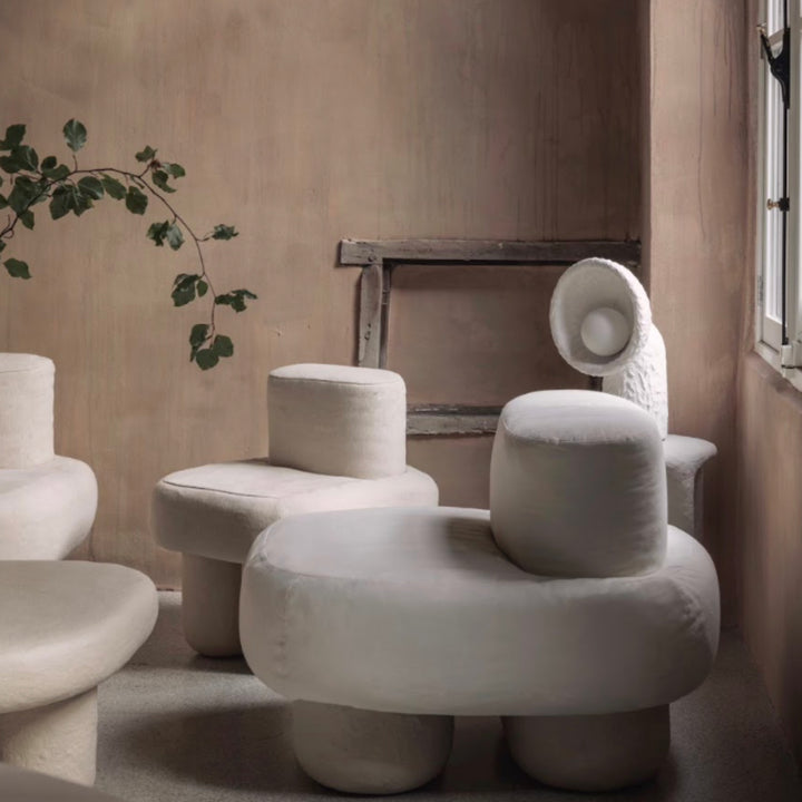 Movchun Chair