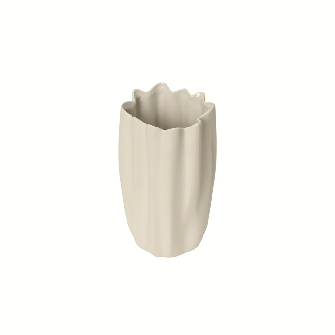 Nium Vase