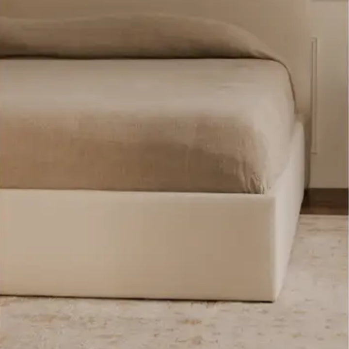 quinn-cream