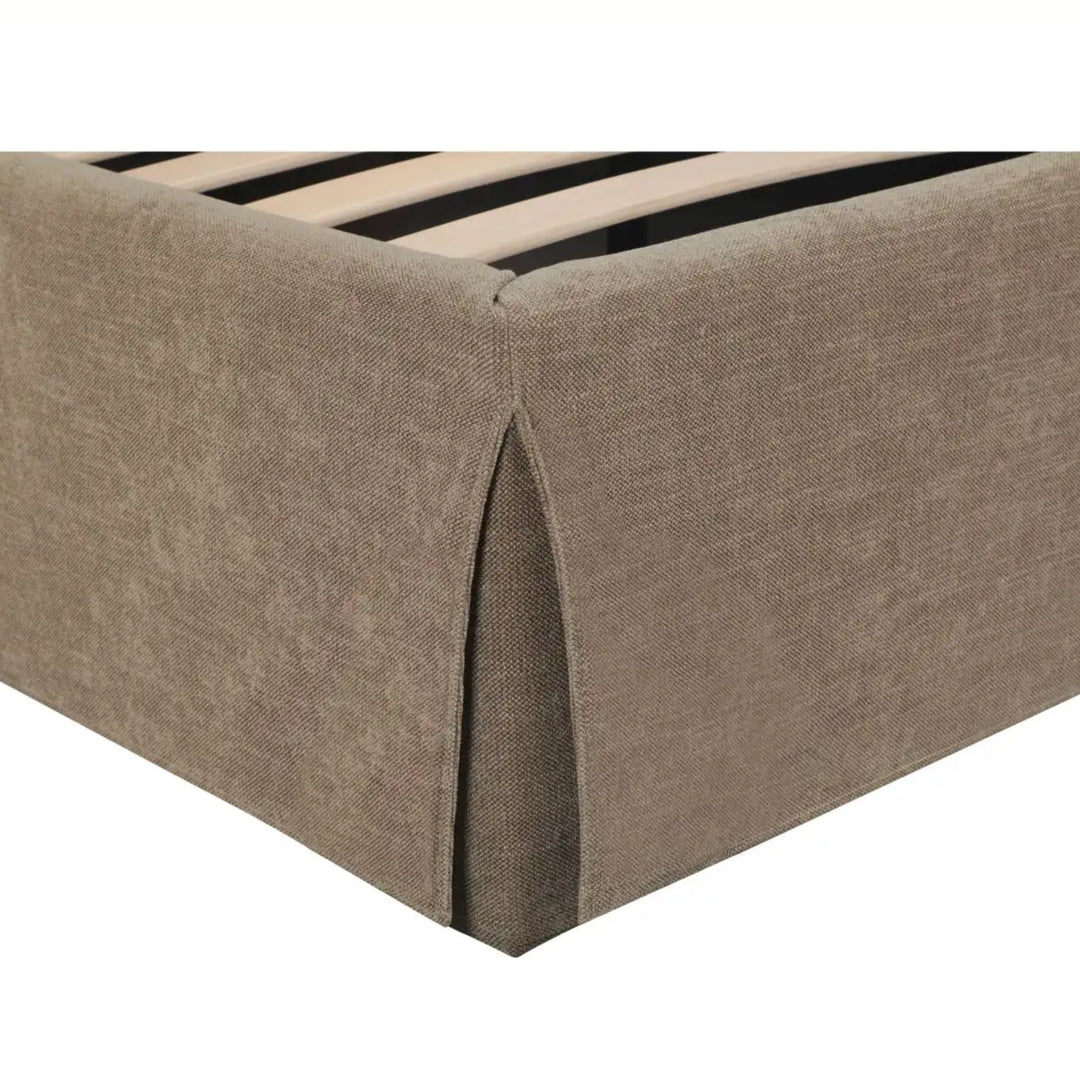 quinn-taupe