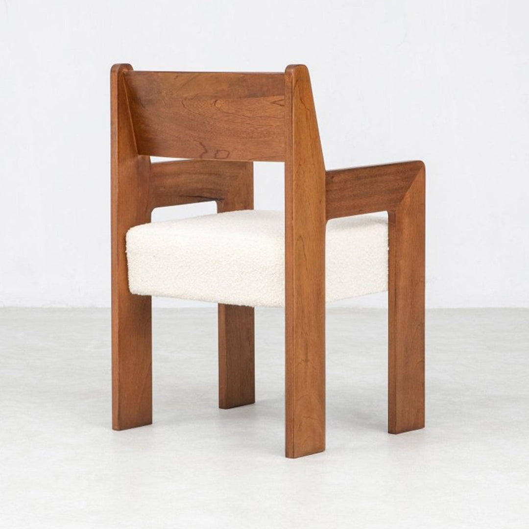 Reka Armchair