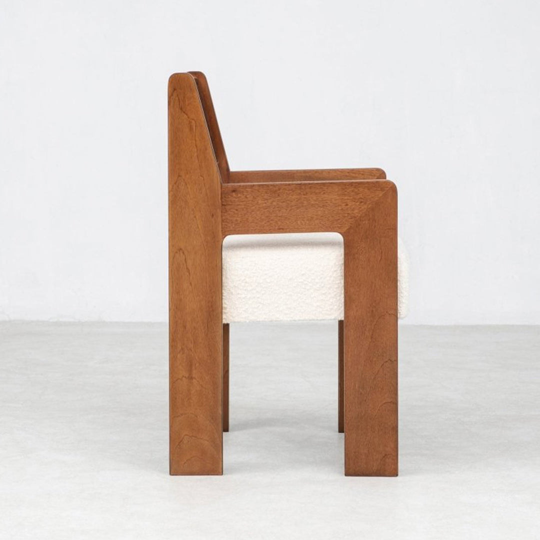 Reka Armchair