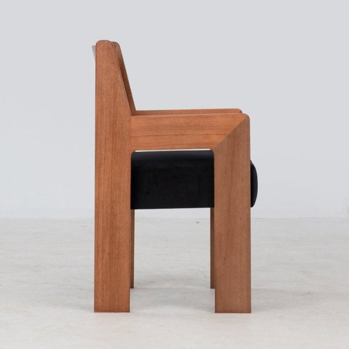 Reka Armchair