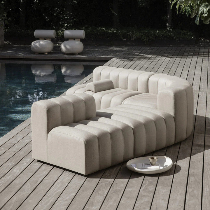 Studio Corner | Outdoor