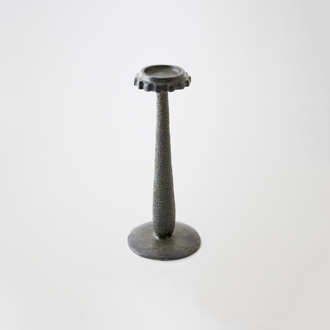Totem Candlestick