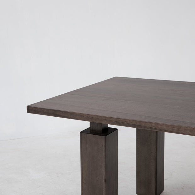 Wolo Dining Table