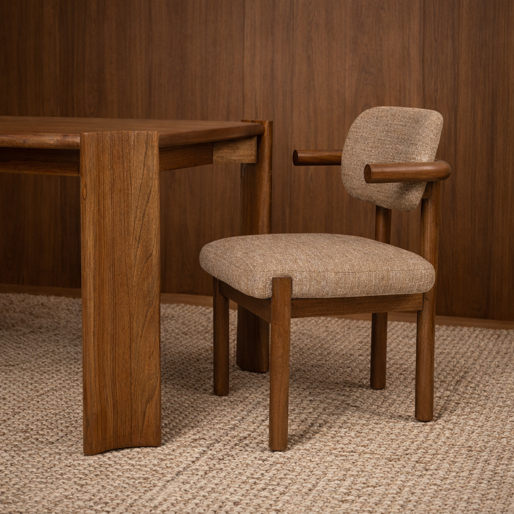 Emmie Dining Table | Forom
