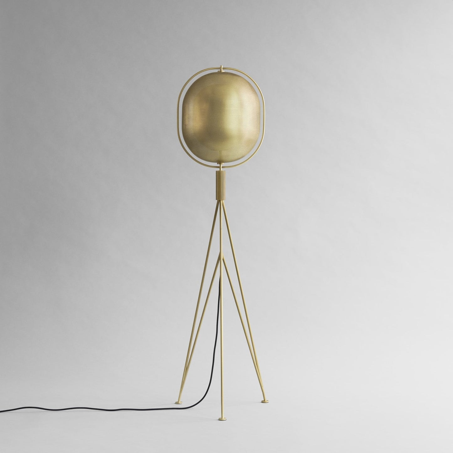 Pearl Floor Lamp - Brass