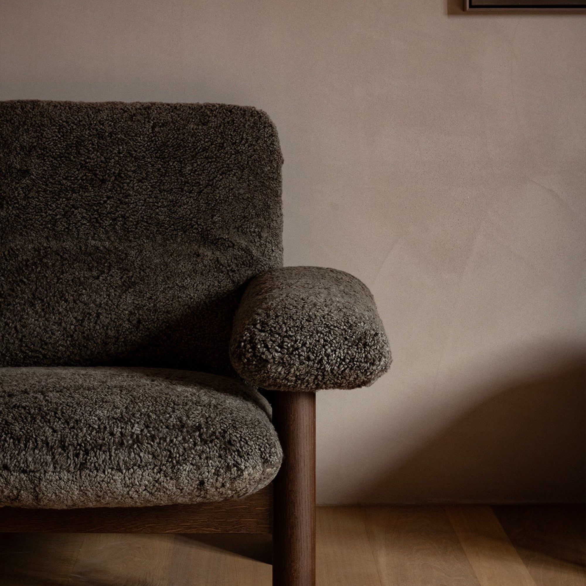 Brasilia Lounge Chair - Sheepskin | Forom
