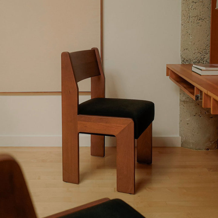 Reka Side Chair
