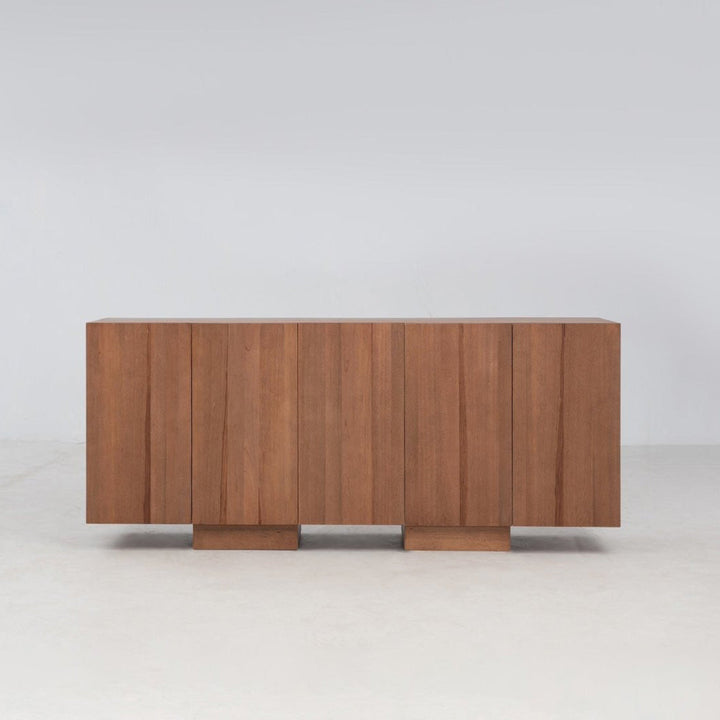 Wolo Sideboard