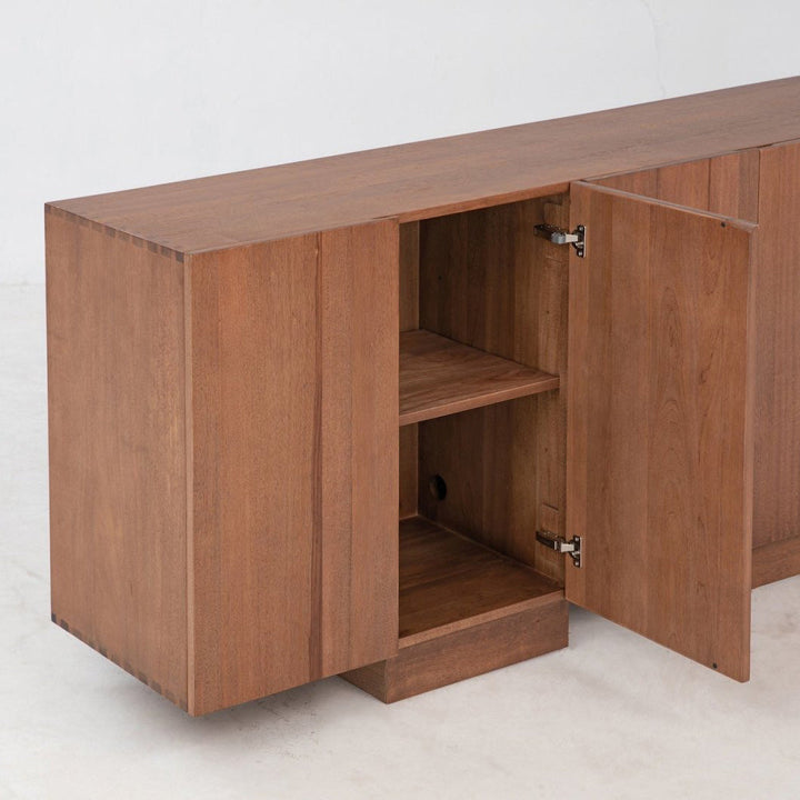 Wolo Sideboard