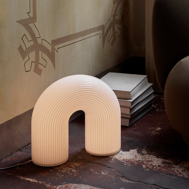 Vuelta Floor Lamp - White - UL