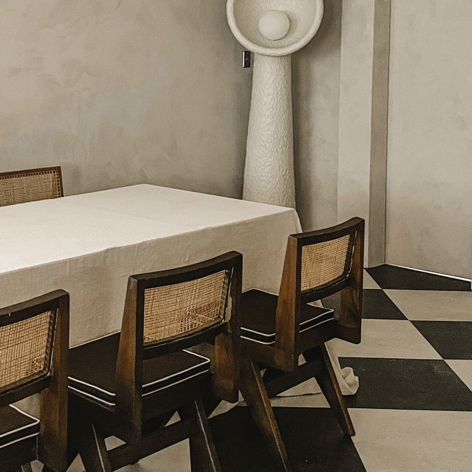 Jeanneret dining 2025 chair