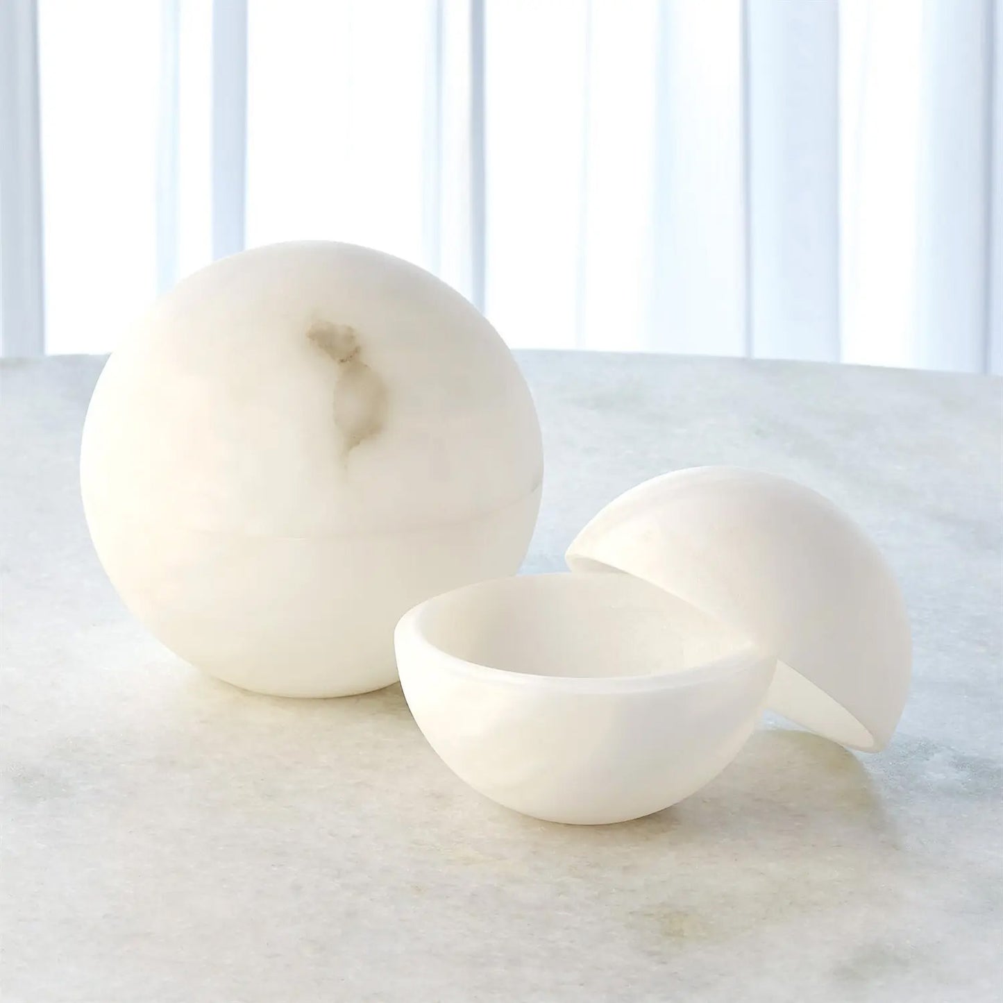 Alabaster Sphere Box-White