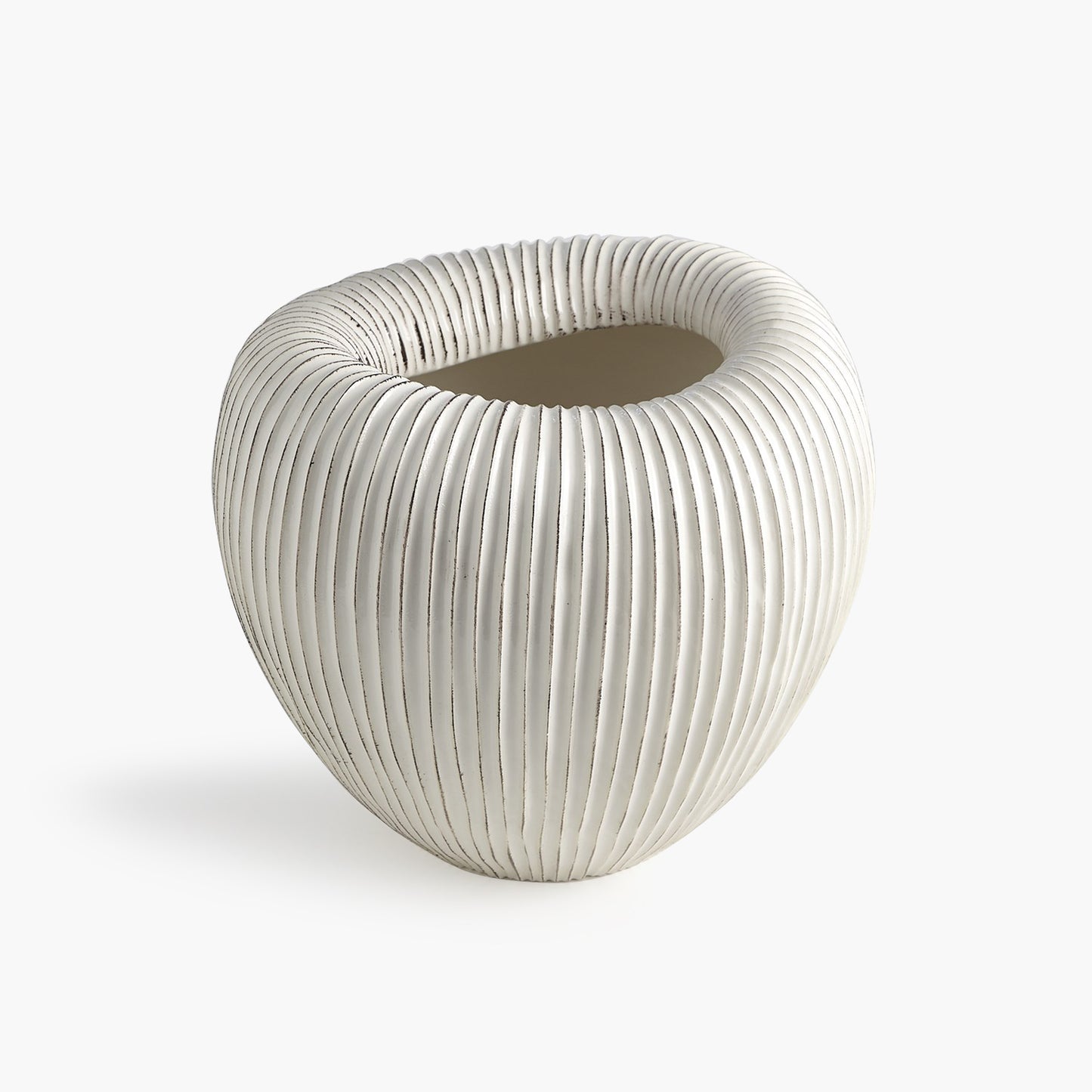 Baleen Vase-Ivory w/Brown Edges freeshipping - Forom