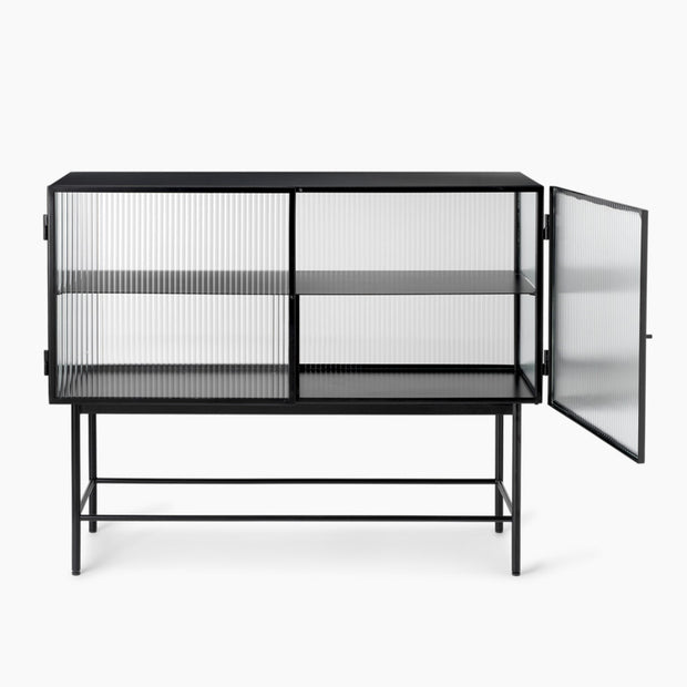 Haze Side Vitrine Board
