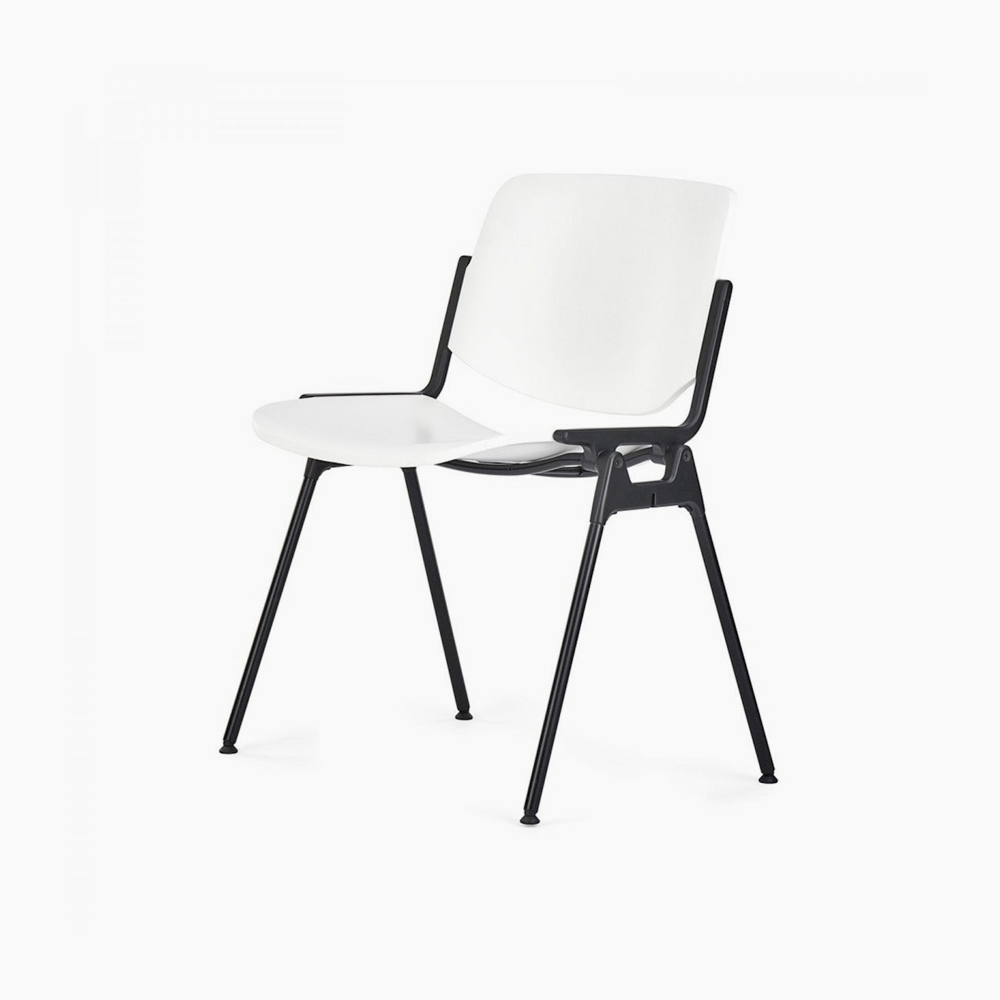 DSC 106 Wood Icon Chair