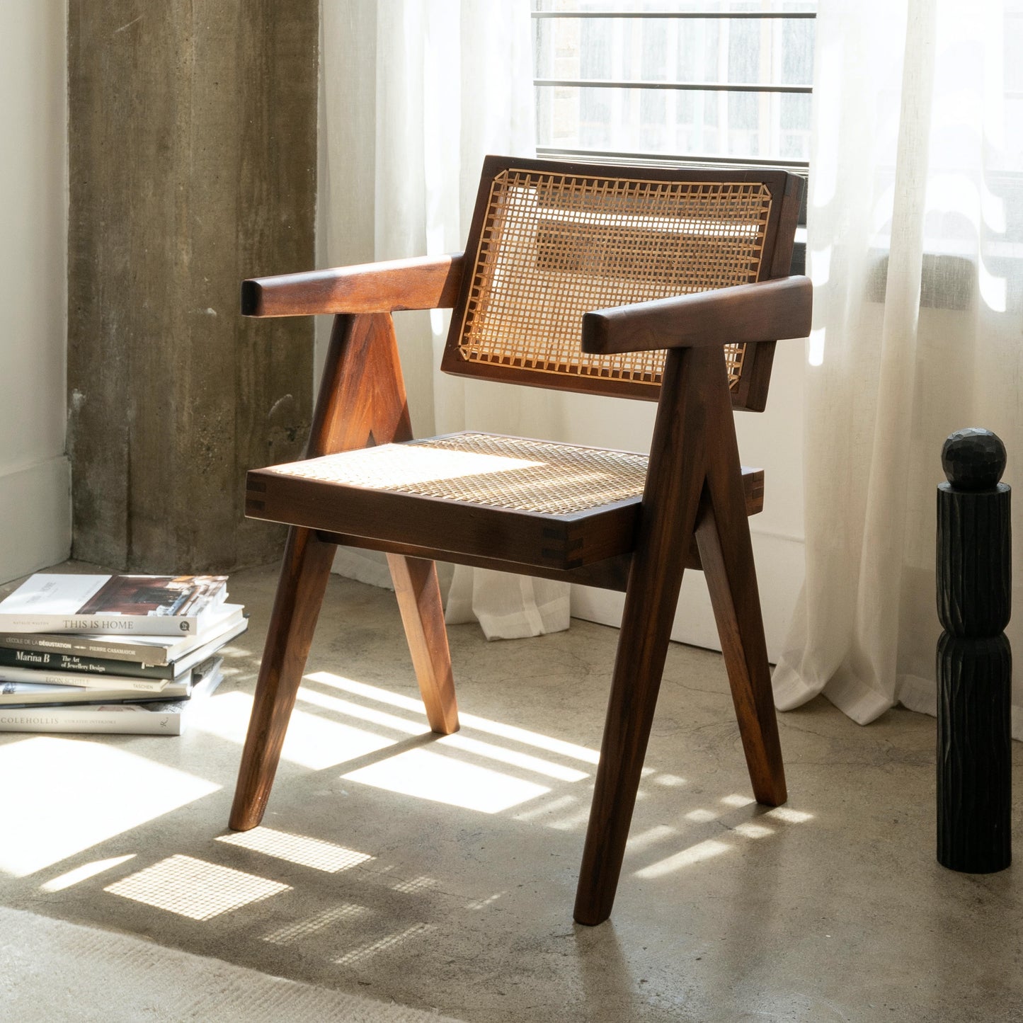 Floating armchair top