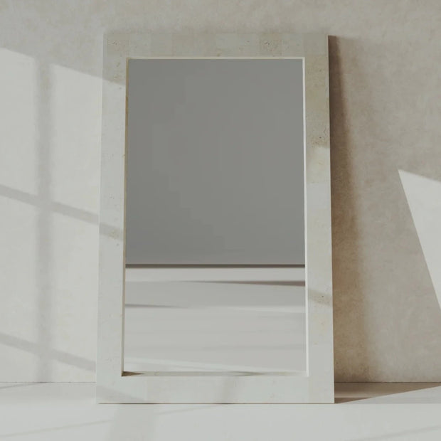 Mateo Mirror