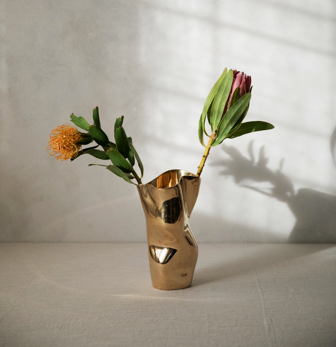 Ostrea 25 Vase Gold