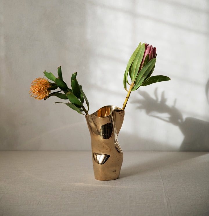 Ostrea 25 Vase Gold