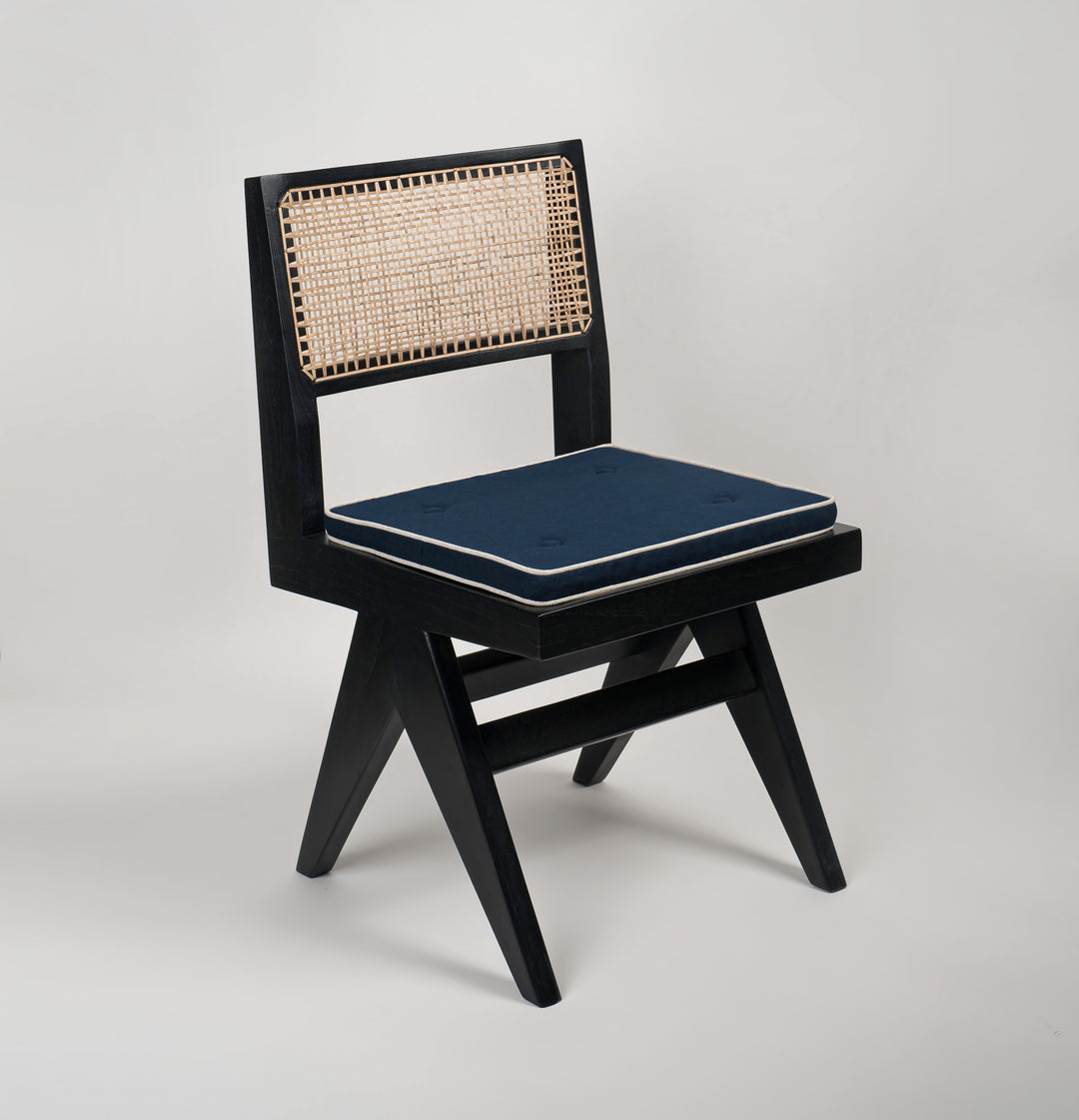 Jeanneret Armless Dining Chair – Forom - Main Image