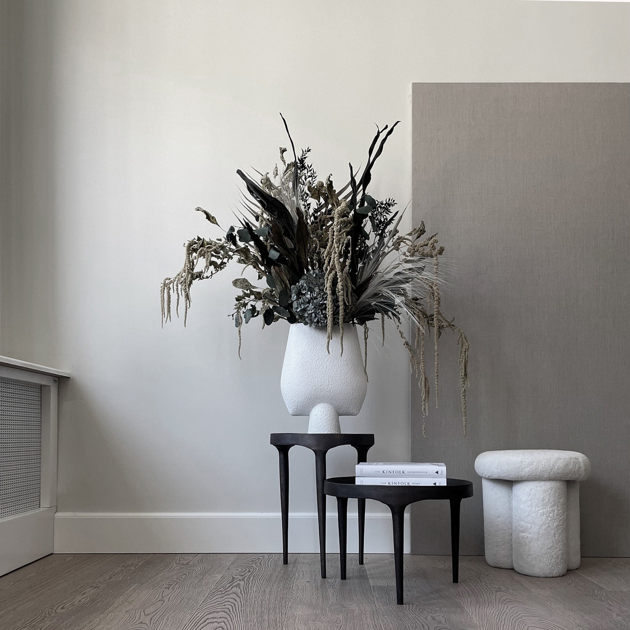 Big Foot Stool - Sheep Skin | Forom